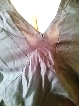 Snapshot of Ponds_beauty chatting on October 1, 5:57 am Ponds beauty online show from October 1, 5:57 am