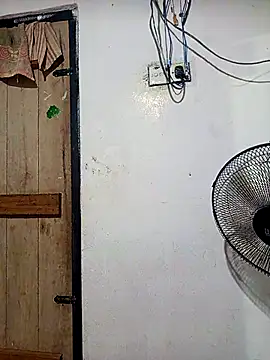 BabyHansi online show from March 20, 4:01 pm