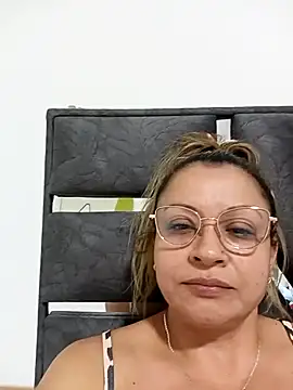 Snapshot of Asuna_yuuky chatting on September 18, 12:40 pm Asuna yuuky online show from September 18, 12:40 pm