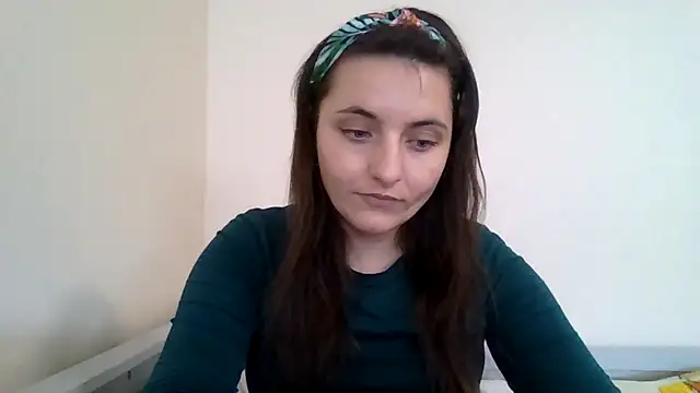 DInaraXRose online show from November 6, 11:11 am