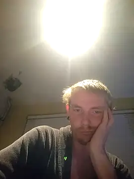 piercingpik online show from October 18, 5:35 pm