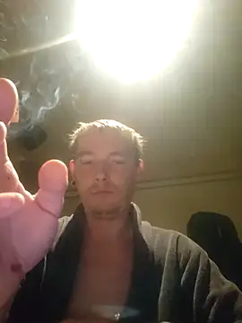 Snapshot of piercingpik chatting on March 30, 1:39 am piercingpik online show from March 30, 1:39 am