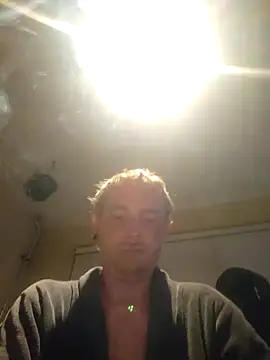 piercingpik online show from April 27, 9:24 pm