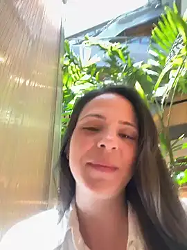 Lady LauraRose online show from November 21, 2:27 pm