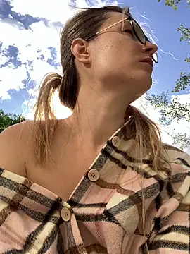 Jugira online show from September 18, 1:24 pm