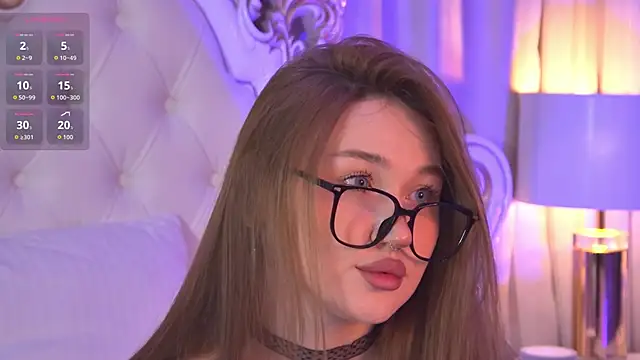 NancySmitts online show from October 19, 3:45 pm