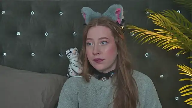 MiaEuphoria  online show from March 27, 3:01 am