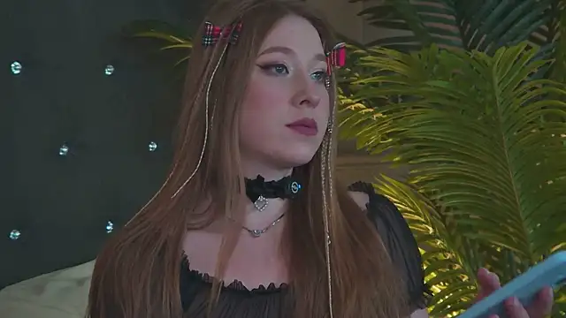 MiaEuphoria  online show from April 3, 3:26 am