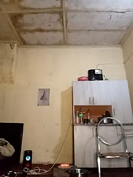 RFeltomWhitJ online show from November 1, 3:52 am