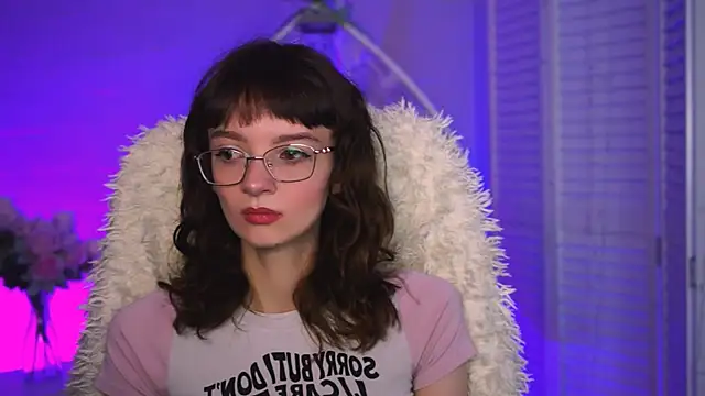 Snapshot of MollyJiggles chatting on September 20, 12:28 pm MollyJiggles online show from September 20, 12:28 pm