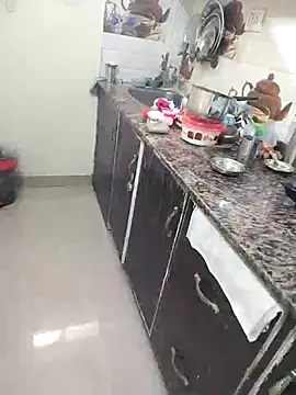 Pihu Chopra online show from December 5, 3:37 am