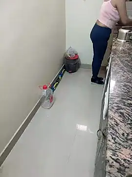 Pihu Chopra online show from December 16, 2:38 am