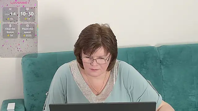 Snapshot of Sandra_Sunrise chatting on September 22, 8:27 am Sandra Sunrise online show from September 22, 8:27 am