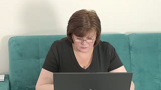 Snapshot of Sandra_Sunrise chatting on September 27, 9:25 am Sandra Sunrise online show from September 27, 9:25 am