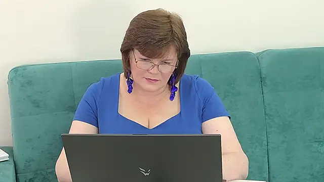 Snapshot of Sandra_Sunrise chatting on September 28, 9:14 am Sandra Sunrise online show from September 28, 9:14 am