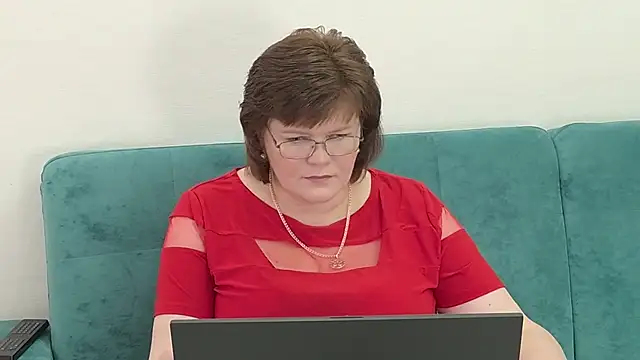 Snapshot of Sandra_Sunrise chatting on October 13, 10:04 am Sandra Sunrise online show from October 13, 10:04 am