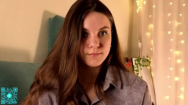 chloemilka online show from March 1, 5:15 pm