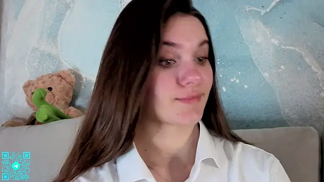 Snapshot of chloemilka chatting on May 29, 6:28 pm chloemilka online show from May 29, 6:28 pm