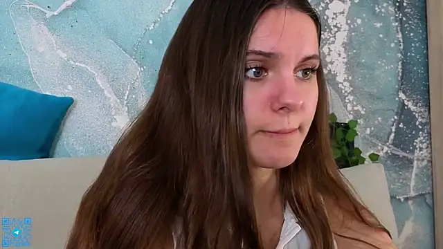 chloemilka online show from June 11, 6:28 pm