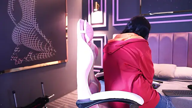 Roma hells online show from September 30, 7:08 pm