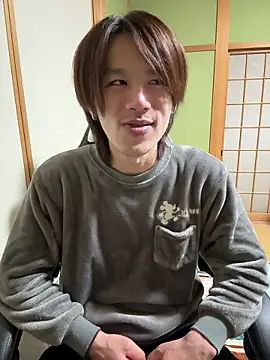 Snapshot of koushi_9213 chatting on January 13, 2:44 pm koushi 9213 online show from January 13, 2:44 pm