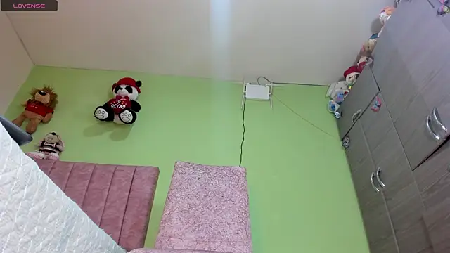 hot Dariana pantyhose online show from November 26, 1:45 pm