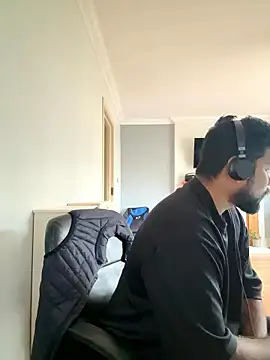 CrazyShashank online show from January 7, 10:18 am