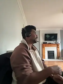 CrazyShashank online show from February 6, 12:41 pm