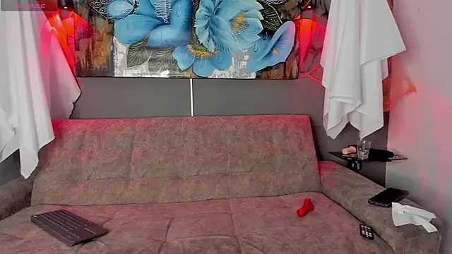 Snapshot of elizabeth_lamer chatting on October 31, 6:25 am elizabeth lamer online show from October 31, 6:25 am