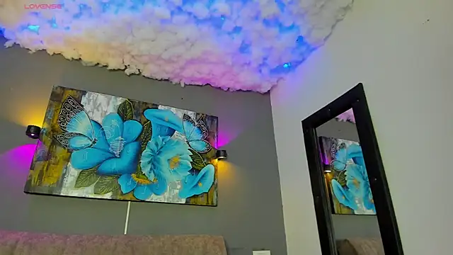 elizabeth lamer online show from February 15, 12:40 am