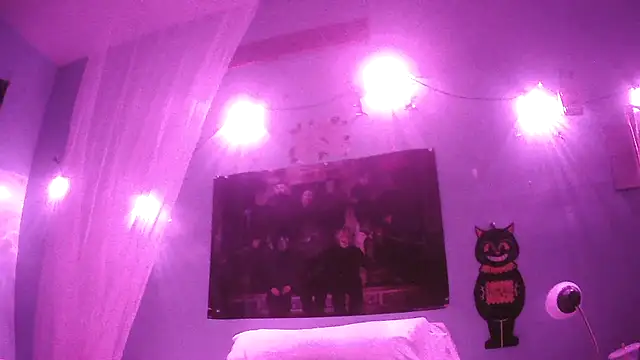 ovmilf online show from November 29, 7:11 am