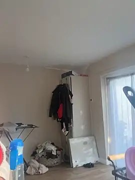 Snapshot of KaylaTrudi chatting on September 25, 8:29 am KaylaTrudi online show from September 25, 8:29 am