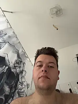 Snapshot of Lars2306 chatting on February 8, 1:58 pm Lars2306 online show from February 8, 1:58 pm