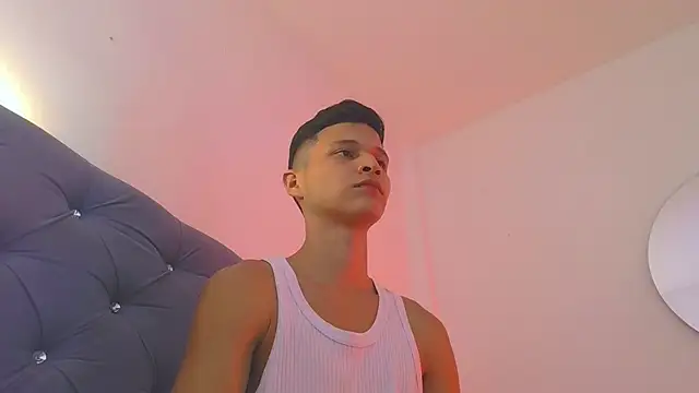 Twinkcock22 online show from October 6, 3:48 am