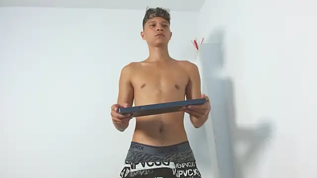 Twinkcock22 online show from July 29, 4:10 am