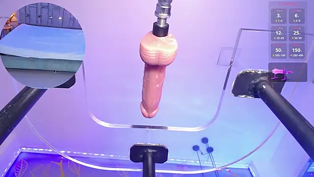 NinaCapelli online show from November 18, 4:39 am