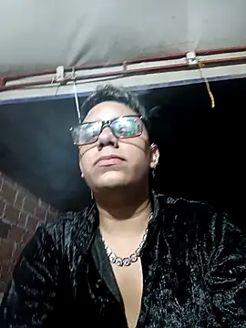 Snapshot of DavilANDkevin2 chatting on October 23, 3:50 am DavilANDkevin2 online show from October 23, 3:50 am