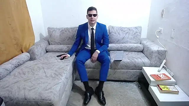 Snapshot of Victor_Maitland chatting on October 5, 6:28 pm Victor Maitland online show from October 5, 6:28 pm