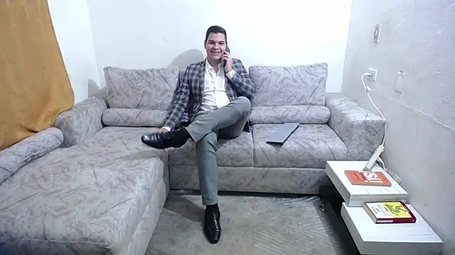 Snapshot of Victor_Maitland chatting on October 26, 8:15 pm Victor Maitland online show from October 26, 8:15 pm