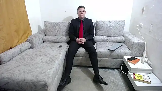 Victor Maitland online show from November 4, 3:49 am