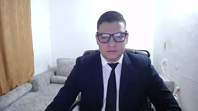 Victor Maitland online show from April 27, 7:56 pm