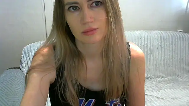 JessFoxxx online show from February 20, 6:26 am
