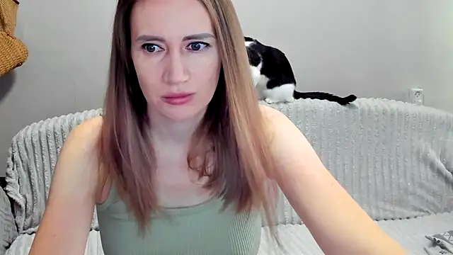 JessFoxxx online show from May 21, 3:57 am