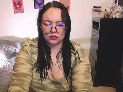 Snapshot of maily888_ chatting on September 22, 5:37 pm maily888 online show from September 22, 5:37 pm