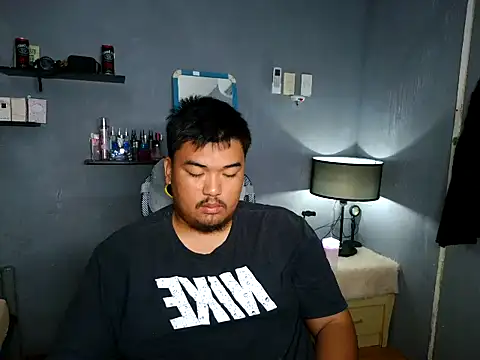 Snapshot of arthur_shelby2 chatting on October 20, 2:12 am arthur shelby2 online show from October 20, 2:12 am