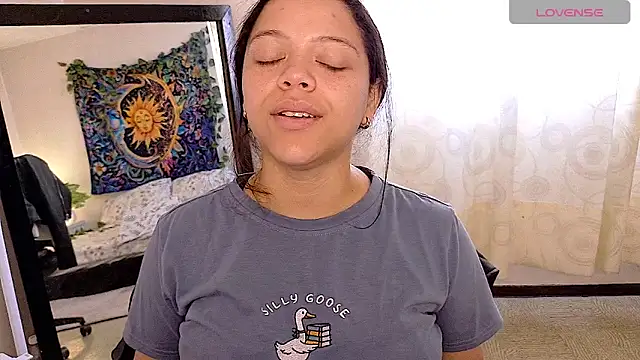Amanda sweet online show from May 9, 1:38 pm