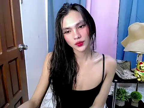 Ur latinahotpaprika online show from May 7, 2:33 pm