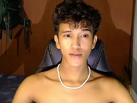 kenbigcockxx online show from January 9, 1:47 pm