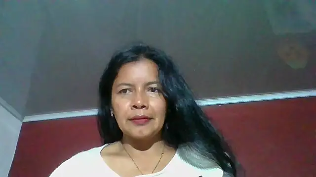 DianaOchoa  online show from November 5, 9:42 am