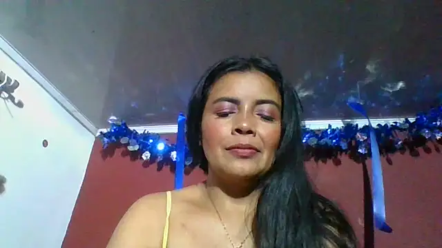 DianaOchoa  online show from December 21, 3:13 am